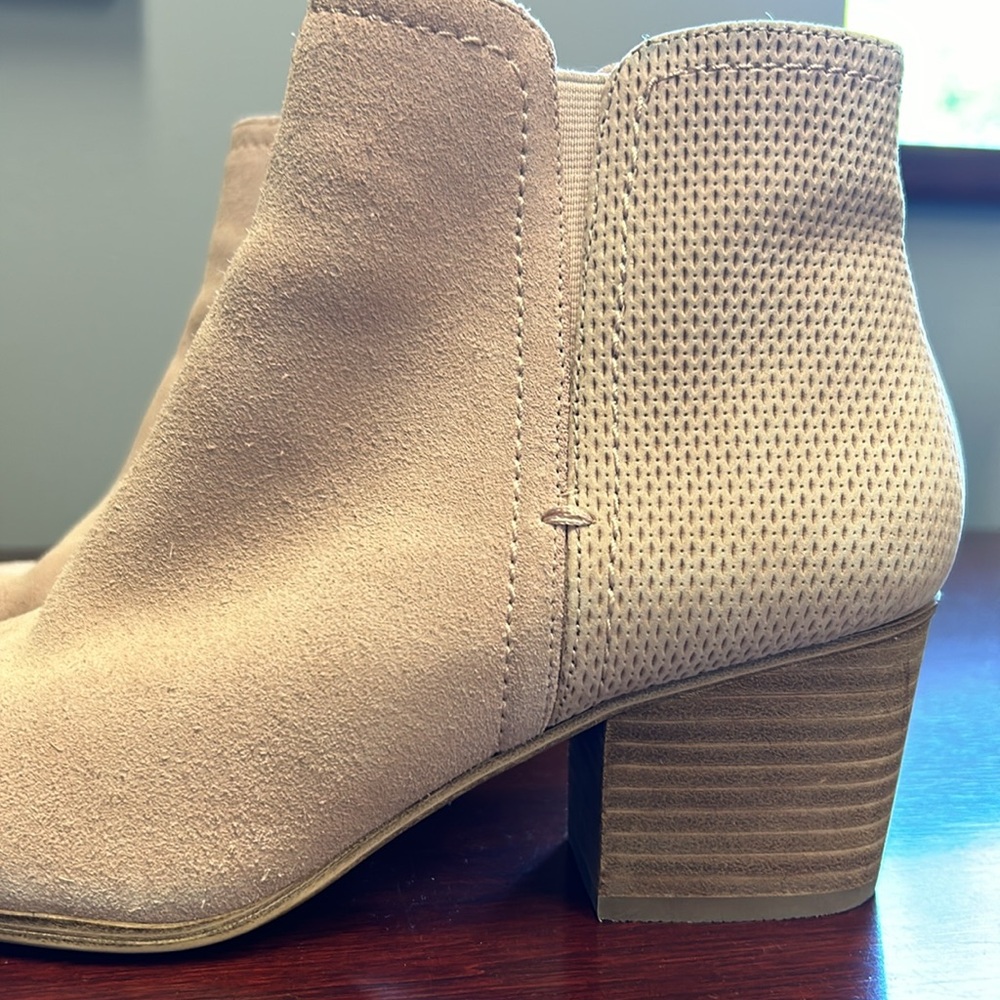 Aldo suede leather booties in blush colour - Picture 2 of 6